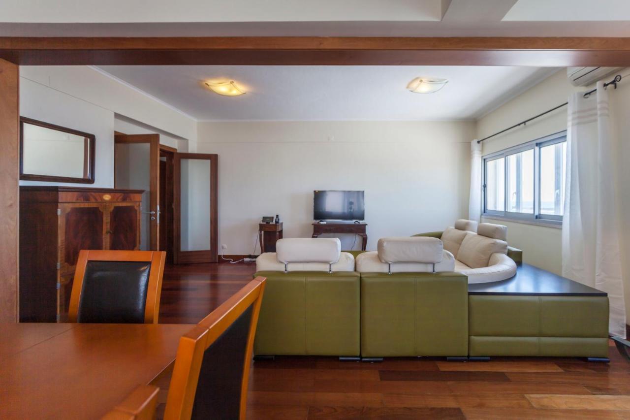 Deluxe Marina Apartment Ponta Delgada Dış mekan fotoğraf